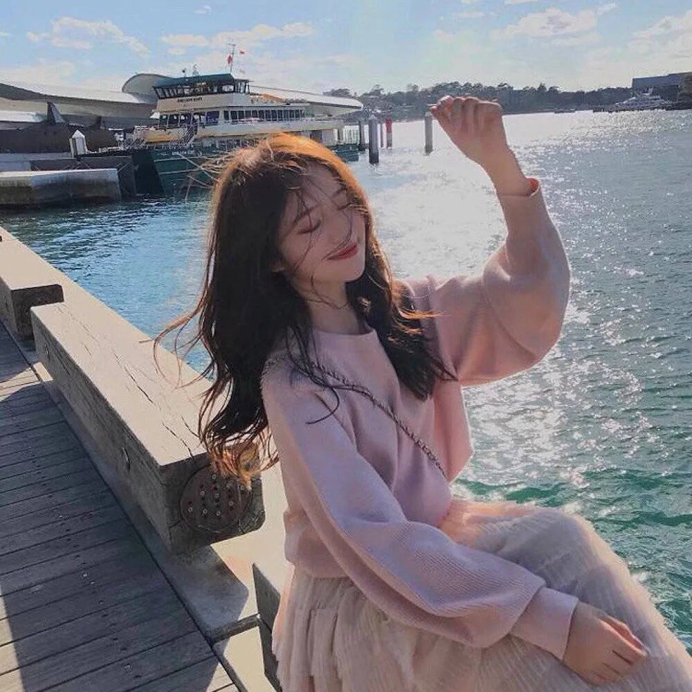 轻拍翻转小魔女